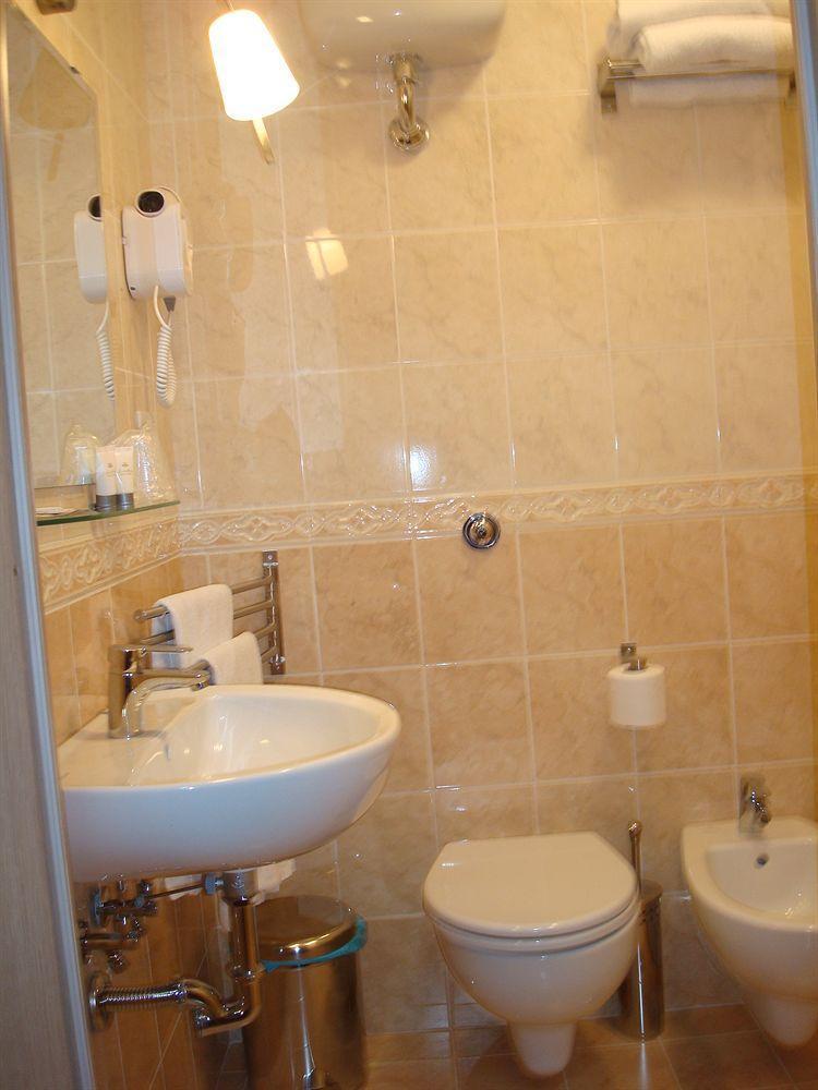 B&B Manzoni Holidays Rom Exterior foto